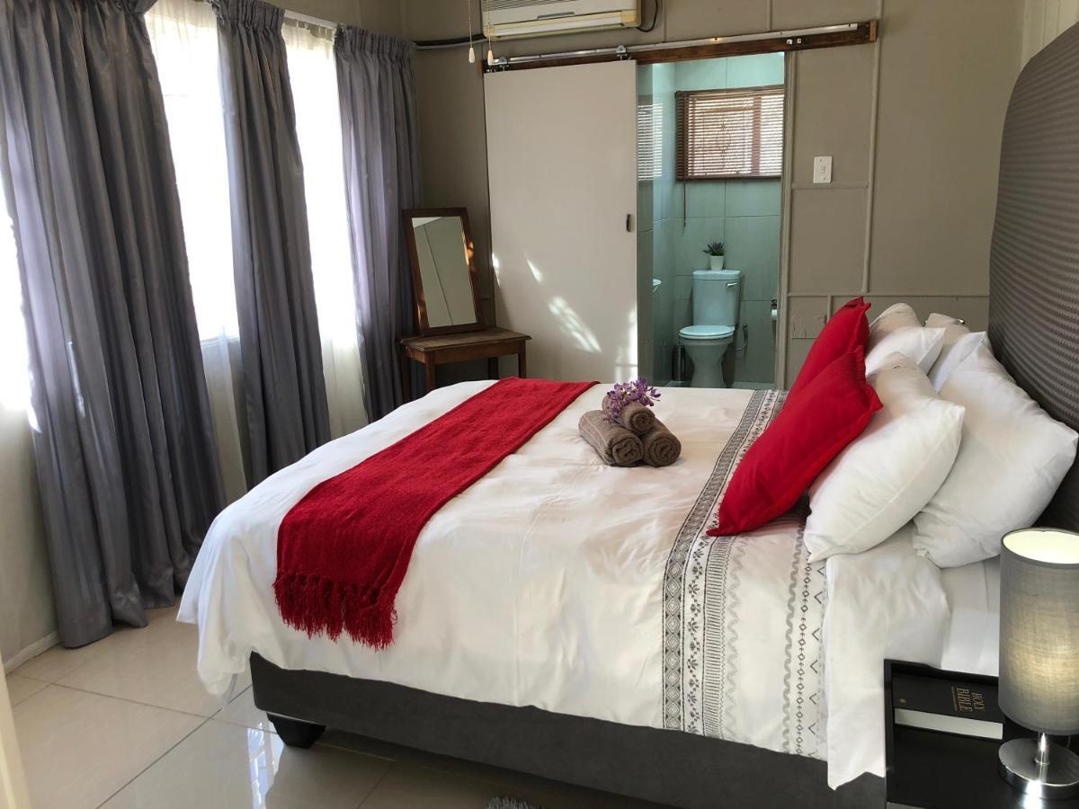 The Lavender Guesthouse Kroonstad Dış mekan fotoğraf