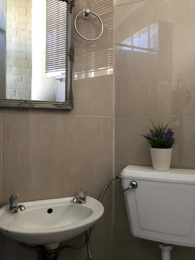 The Lavender Guesthouse Kroonstad Dış mekan fotoğraf