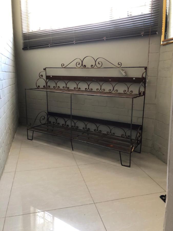 The Lavender Guesthouse Kroonstad Dış mekan fotoğraf