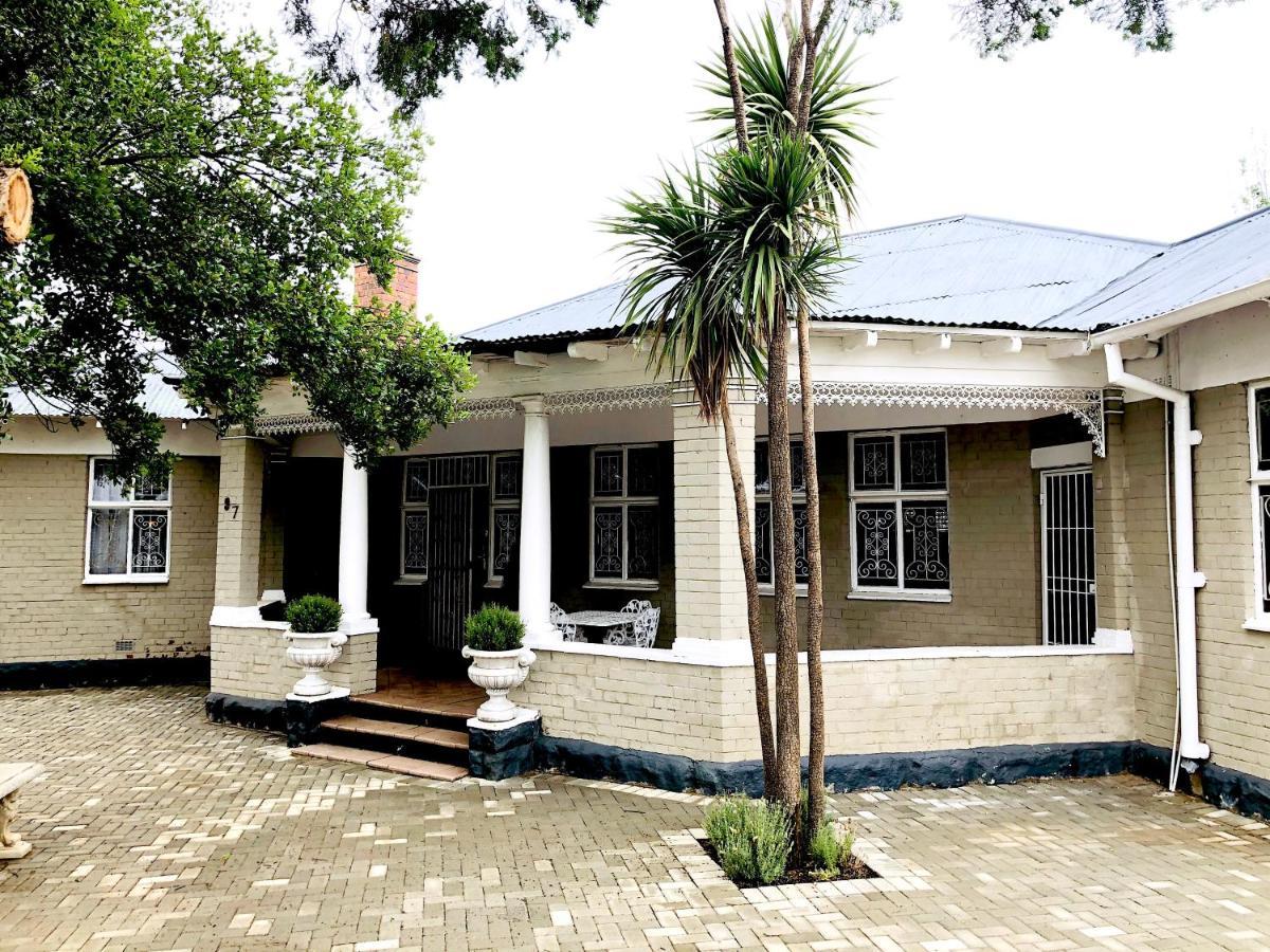 The Lavender Guesthouse Kroonstad Dış mekan fotoğraf